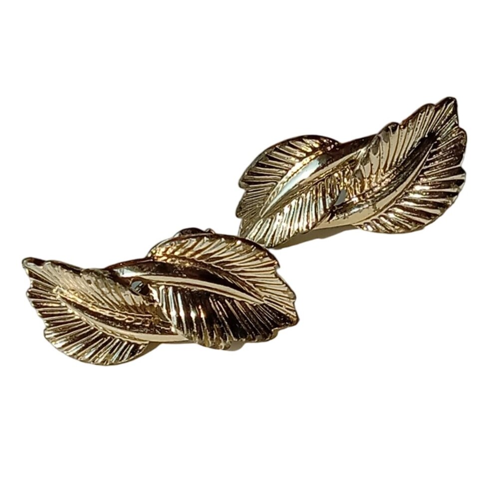 Vintage Leaf Clip On Earrings